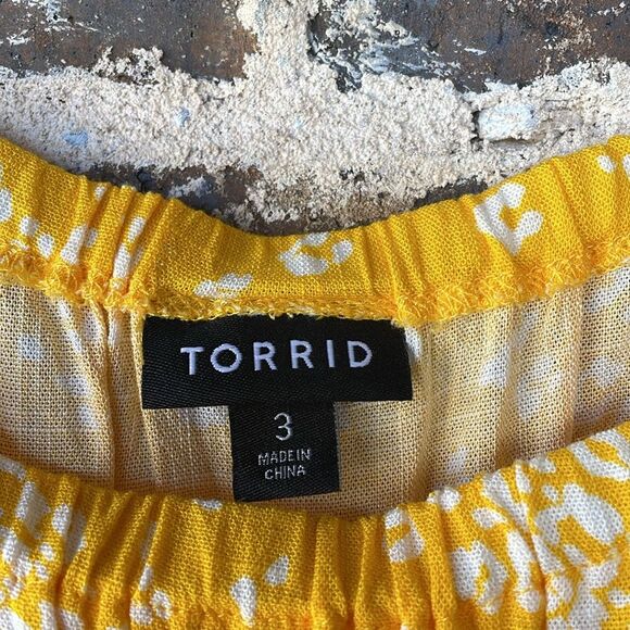 Torrid Mini Lenny Smocked Off-Shoulder Dress 3X - Picture 3 of 7